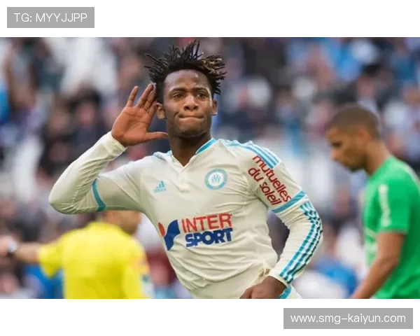 马赛暂登顶对球队士气提升，后续赛程压力分析